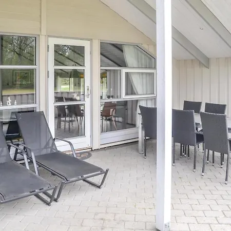 Holiday home Lovely In Oksbol With Kitchen